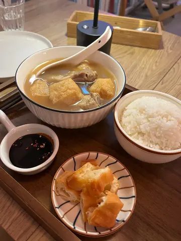 肉骨茶