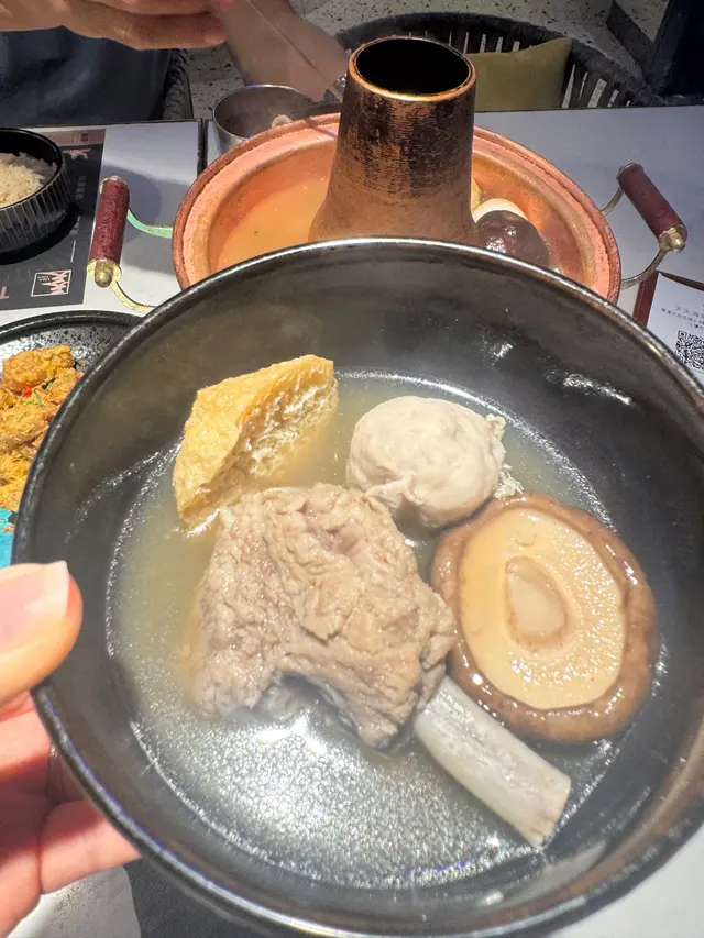 豬肉肉骨茶