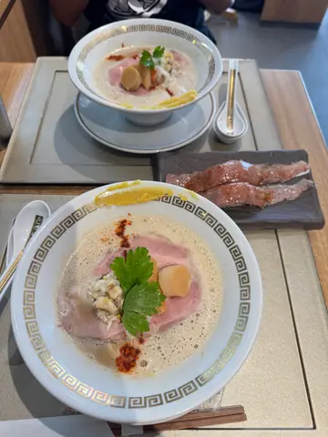 鲷白鱼汤