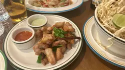 炸五花腩配青醬