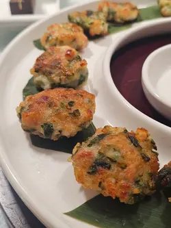 西洋菜手打墨鱼饼