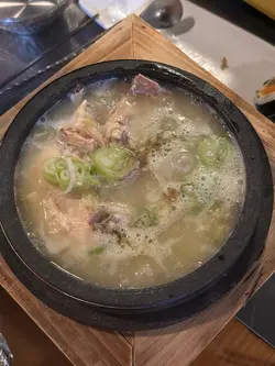 药膳人参鸡汤