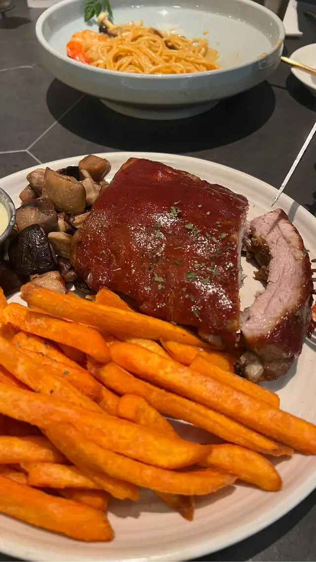 慢煮BBQ醬美國豬肋骨