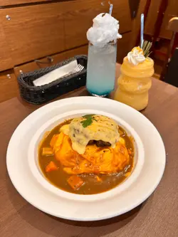 极上芝士牛肉汉堡蛋包饭