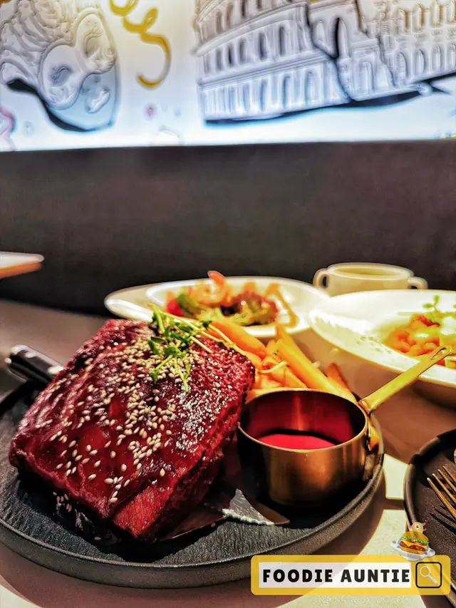 慢煮西班牙黑毛豬肋骨