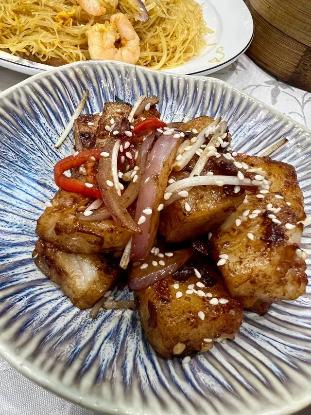 X o 醬炒蘿蔔糕