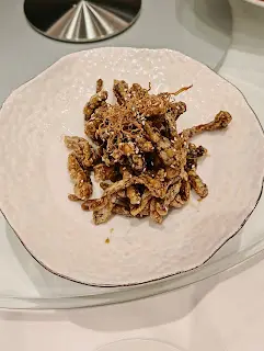黑醋脆鱔