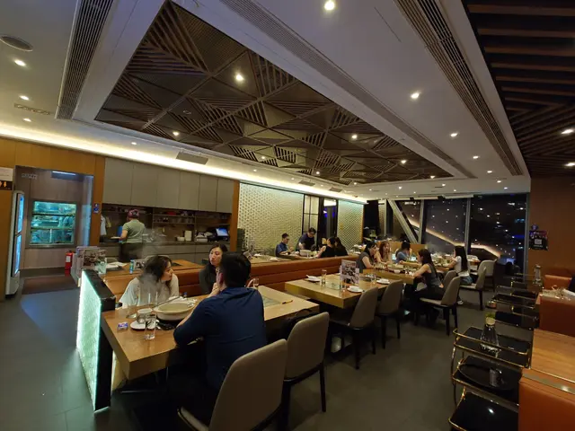 極高樓底, 闊落舒適！