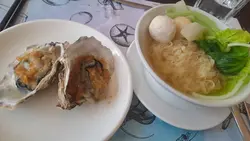 The small bowl of cart noodles