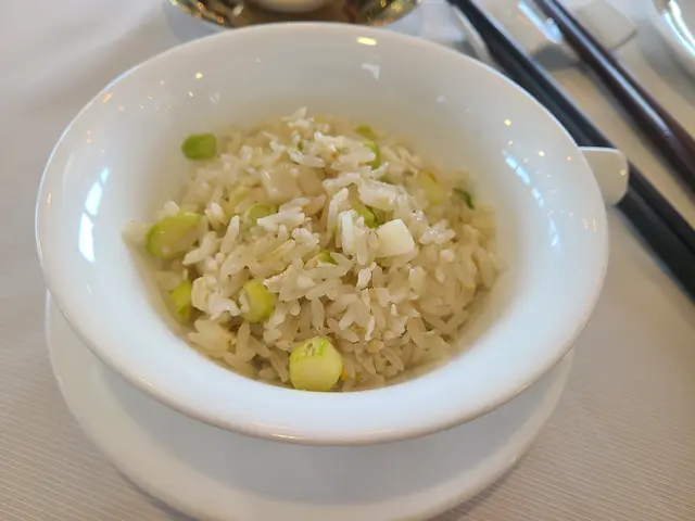 蛋白帶子粒炒飯