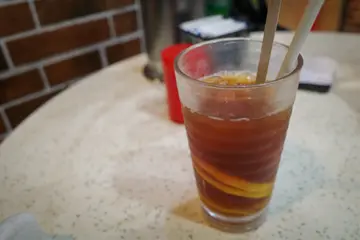 凍檸茶 (飲左一啖)