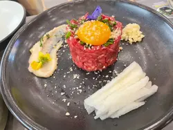 生牛肉