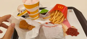 脆辣鸡腿堡餐