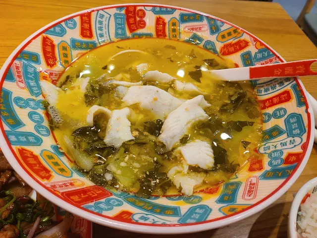 不二酸菜魚飯