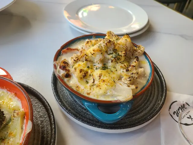 卡邦尼芝士焗椰菜花 