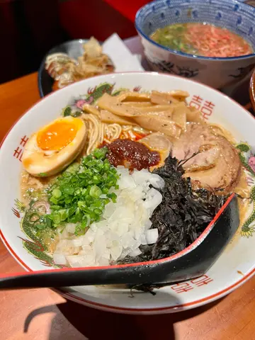 黑龙豚骨拉面