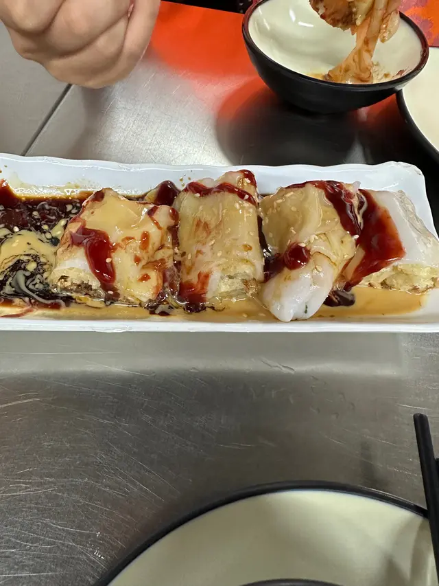 油炸鬼幾脆，吹到有啲硬