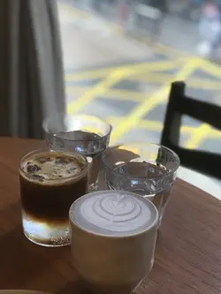 Espresso  tonic ;  black  sesame  latte