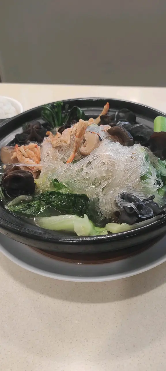 海味粉絲什菜煲