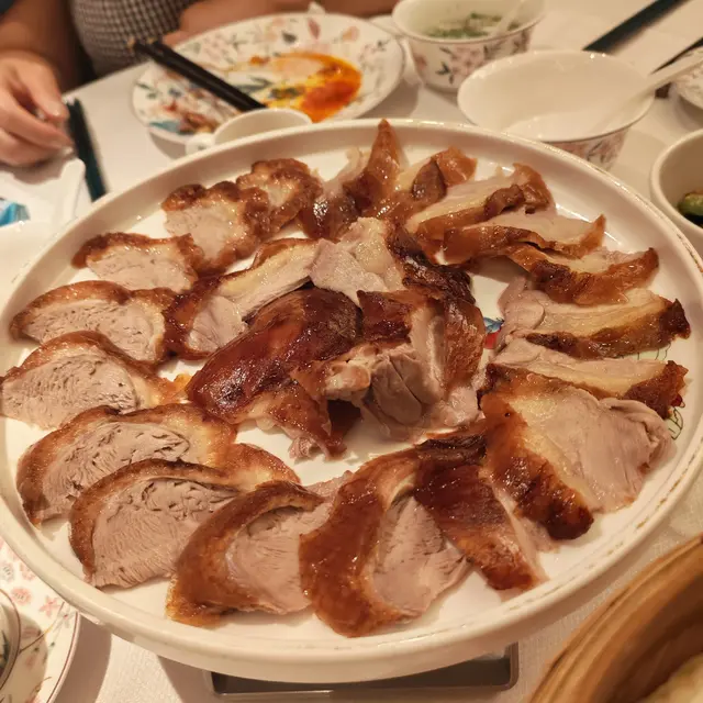 片皮鸭
