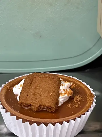 Lotus焦糖海盐花生千层酥挞