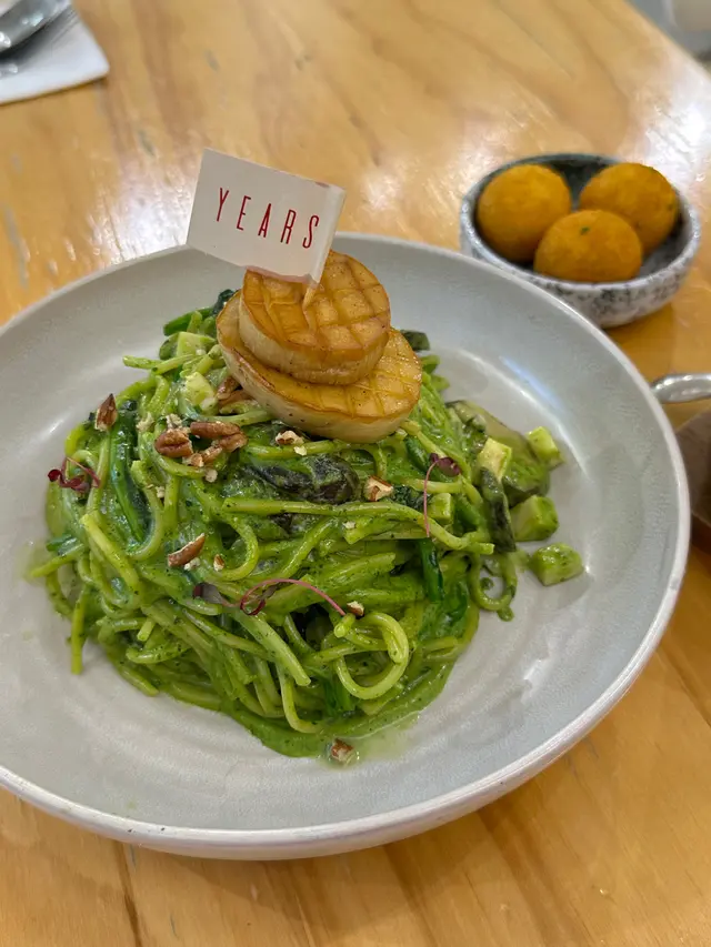 菠菜忌廉汁帶子意大利粉