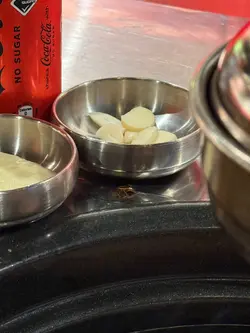 餐廳有曱甴，可參考上圖