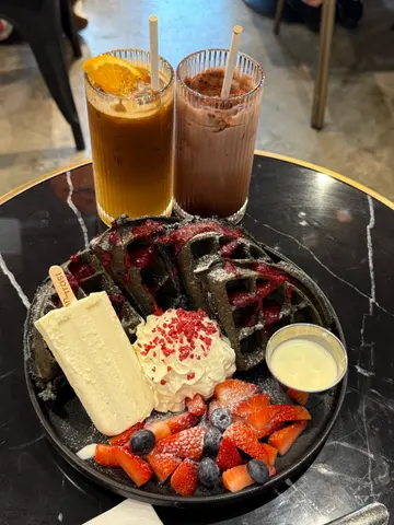 Charcoal Waffle