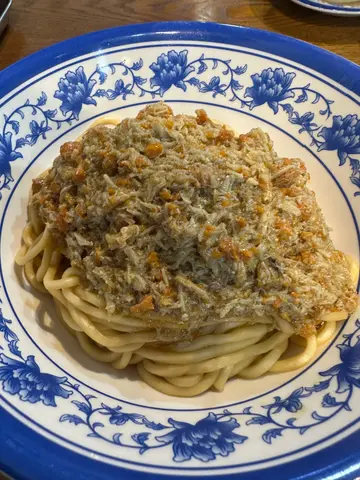 Crab  meat  noodles  蟹粉小拌面
