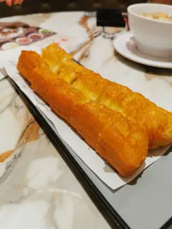 鲜炸油条