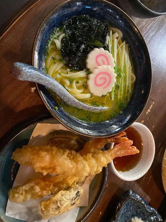 天婦羅稻庭烏冬