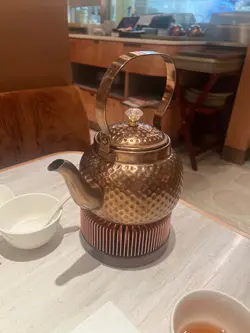 好喝 高品质的普洱
服务人员 随时补充 态度非常好