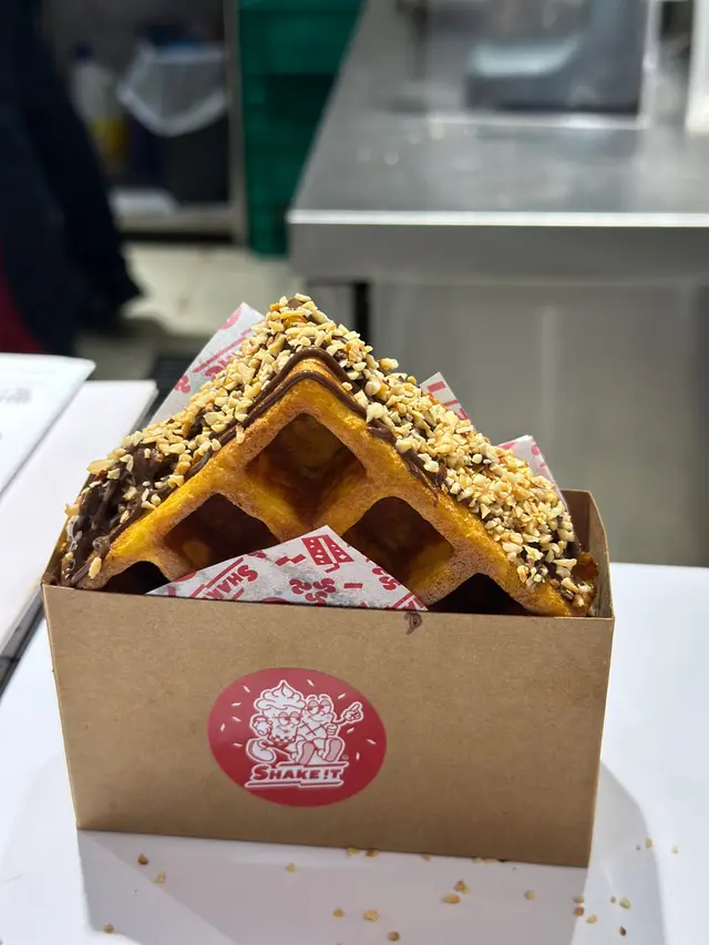 金莎朱古力榛子醬窩夫