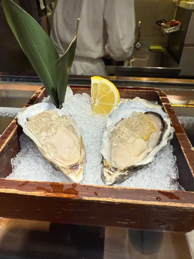 西飛生蠔（兩隻$196） 🦪💦