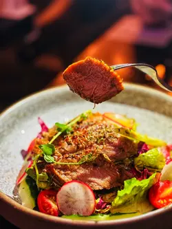 油醋芥末汁燒牛肉沙律