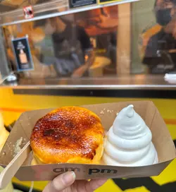 炎燒布丁梳乎厘+日本3.6牛乳雪糕