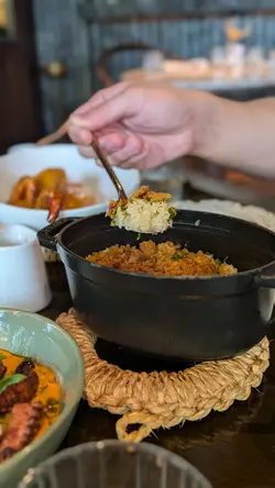 1/2 𝐑𝐨𝐚𝐬𝐭𝐞𝐝 𝐘𝐞𝐥𝐥𝐨𝐰 𝐂𝐡𝐢𝐜𝐤𝐞𝐧