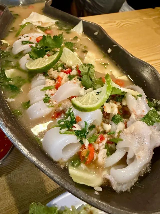 泰式青檸蒸魷魚