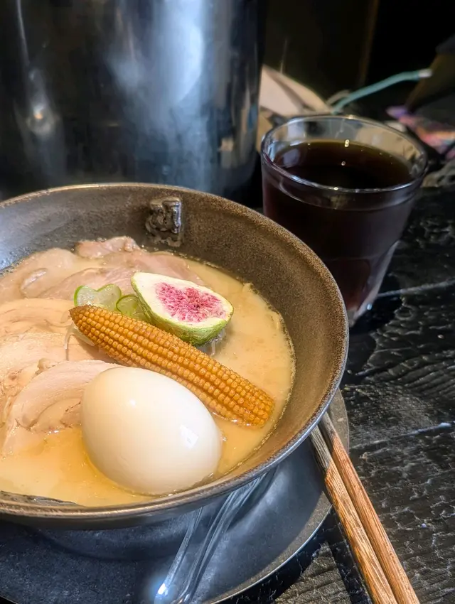 野鳥湯拉麵 + 冷泡咖啡