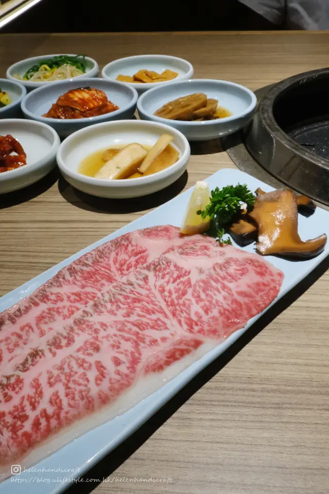 和牛牛肝菌壽喜燒