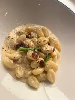 Garlic Gnocchetti  made  from  potato