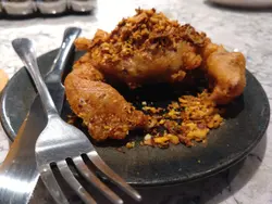 避风塘炸软壳蛋