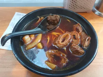油面,大肠,鱿鱼