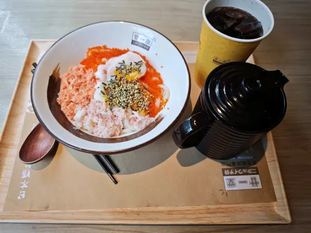 芥末茶渍三味冷乌冬