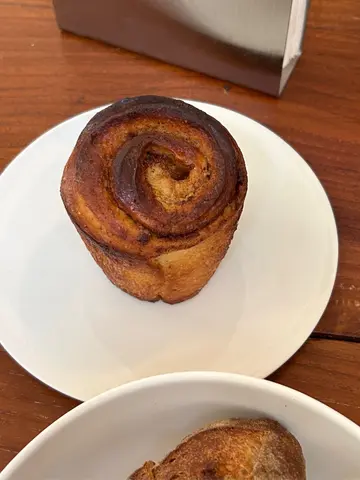 Cinnamon  roll
