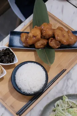 想食•拔丝咕噜肉定食