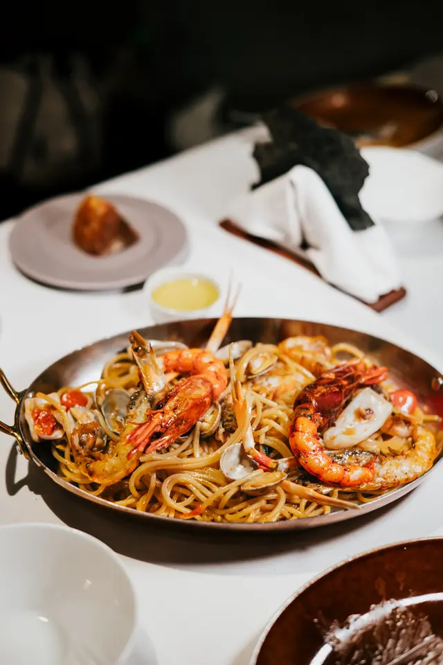 SPAGHETTI CHITARRA AL FRUTTI DI MARE
