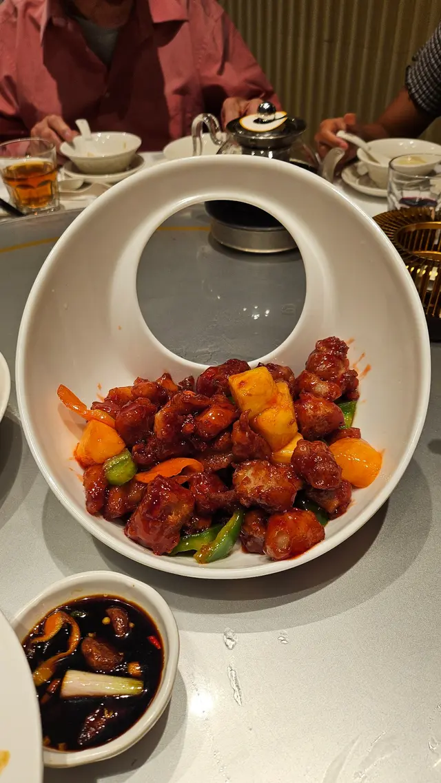 鮮果咕嚕黑豚肉