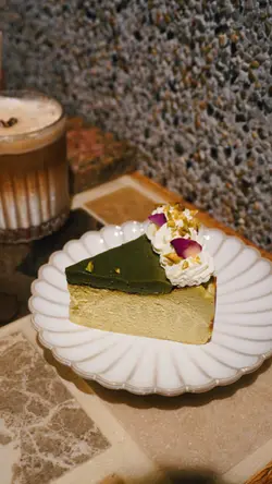 開心果巴斯克蛋糕