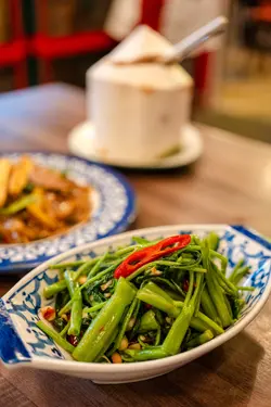 泰式飞天炒通菜